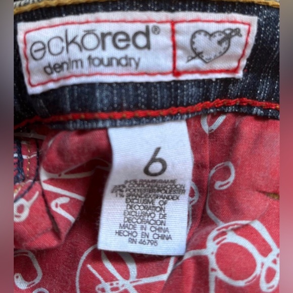 Ecko Red Girls Jeans Dark Stonewash Denim Foundry Size 6 - Picture 3 of 6